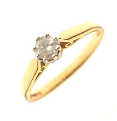 Lot 2 - 18ct gold diamond solitaire ring