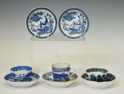 Lot 476 - Group of late 18th century English blue and white porcelain