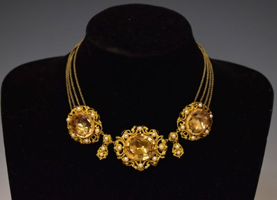 Lot 46 - Impressive citrine and pearl necklace