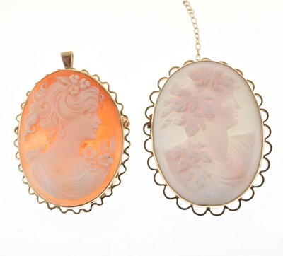 Lot 111 - Two mid 20th century 9ct gold cameo brooches