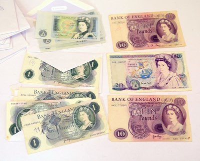 Lot 293 - Collection of Elizabeth II Bank of England banknotes