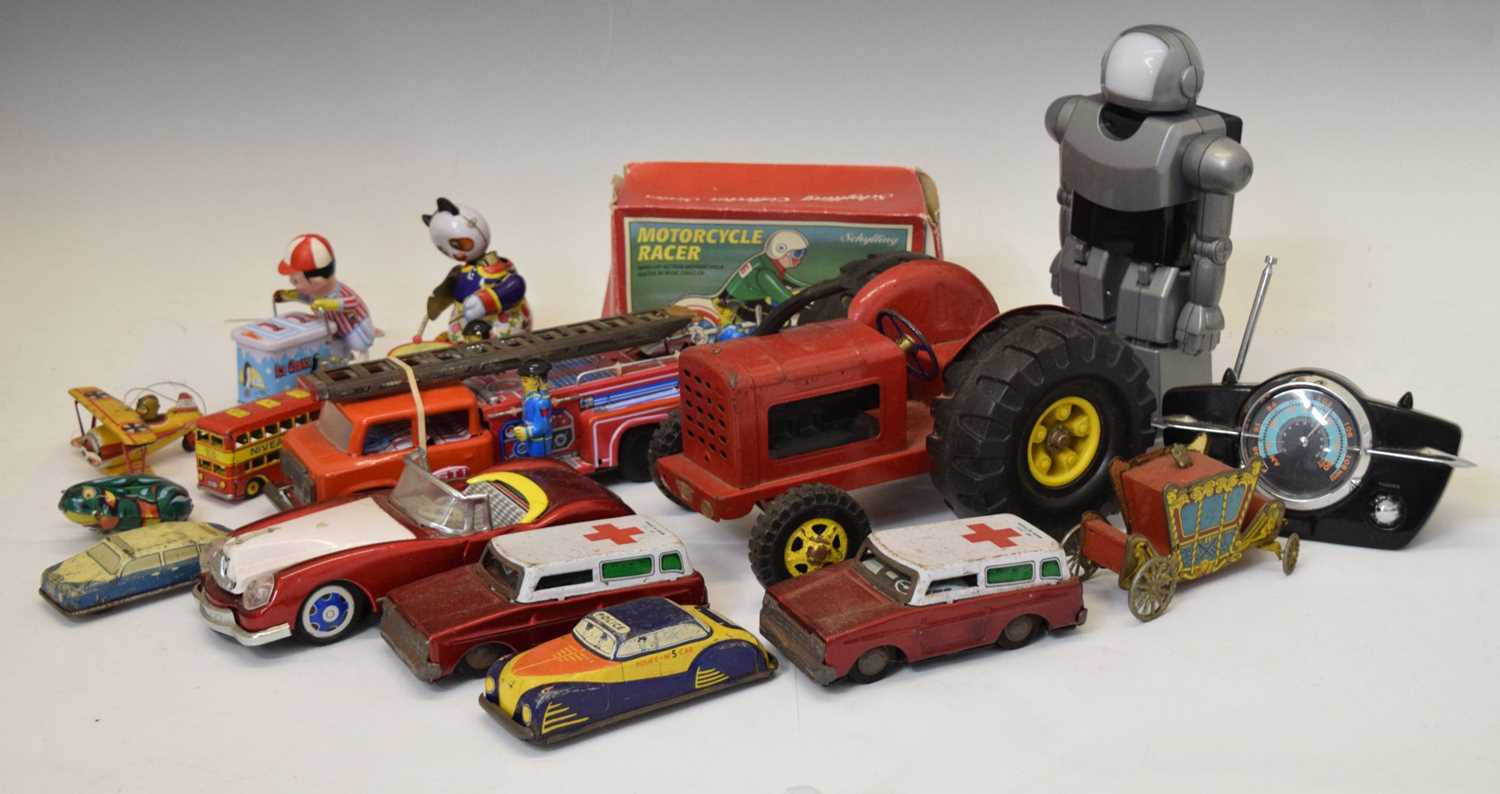 Lot 372 - Quantity of reproduction tinplate and other