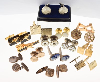 Lot 193 - Collection of base metal cufflinks