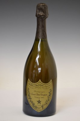 Lot Moët et Chandon, Cuvée Dom Perignon Vintage Champagne, 1990