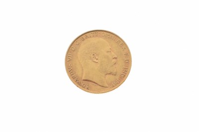 Lot 310 - Edward VII gold half sovereign, 1910