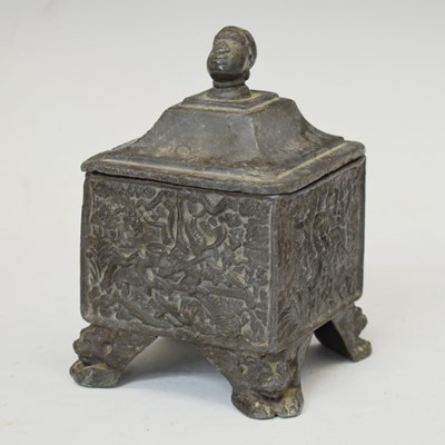 Lot 462 - 19th century English lead tobacco jar