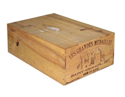 Lot 681 - Wines & Spirits - 12 bottles of Château Les Grandes Murailles, Saint-Émilion, Grand Cru Classé, 1982