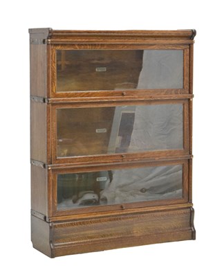 Lot 698 - Globe Wernicke - Oak three section modular bookcase