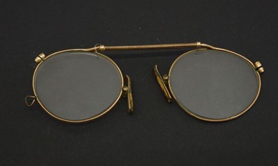 Lot 395 - Pair of gentleman's unmarked yellow metal spectacles