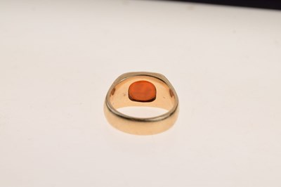 Lot 25 - 9ct gold carnelian intaglio ring