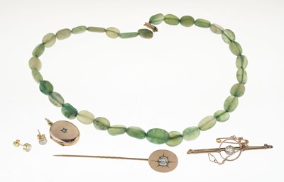 Lot 175 - Jade bead necklace having a 9ct barrel clasp