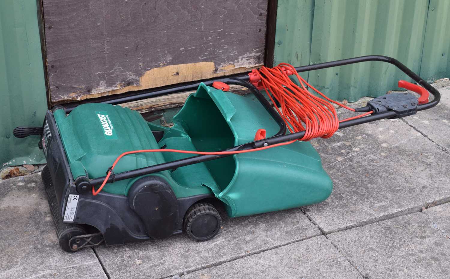 Lot 776 Qualcast Concorde 320 electric lawn mower