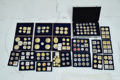 Lot 348 - Large collection of Westminster Mint and other commemorative coins and medallions