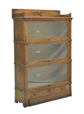 Lot 711 - Globe Wernicke oak three-section modular bookcase