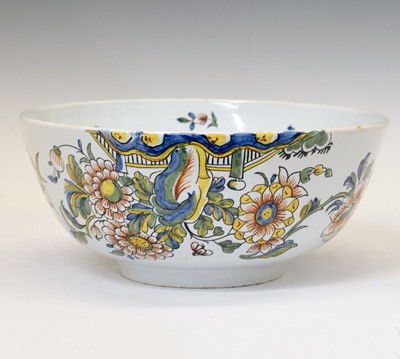 Lot Faience punch bowl