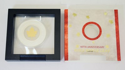 Lot 296 - Solomon Islands silver proof 40th Anniversary 5 Dollar gold maple leaf medallion