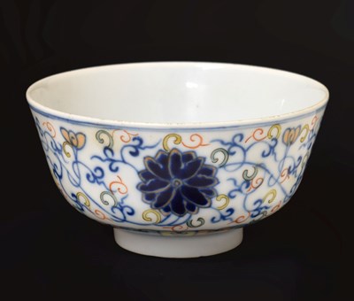 Lot Chinese porcelain bowl