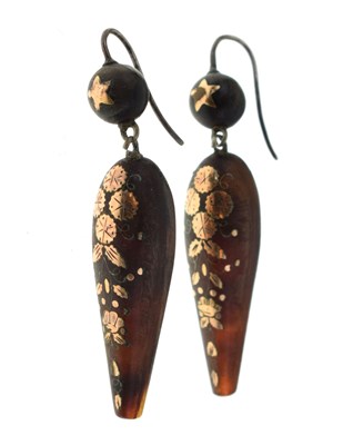 Lot 183 - Pair of Victorian pique work tortoiseshell and gold inlaid drop earrings