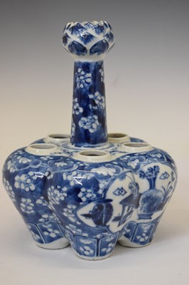 Lot 327 - Chinese Qing Dynasty blue and white porcelain tulip vase