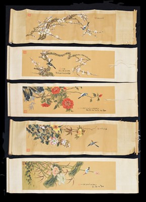 Lot 579 - Five Chinese silk scroll paintings