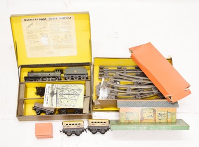 Lot 382 - Bassett Lowke - Boxed 'O' gauge 'Prince Charles' railway trainset