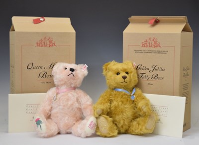 Lot 385 - Steiff - Two limited edition teddy bears - 'Golden Jubilee' and 'The Queen Mother'