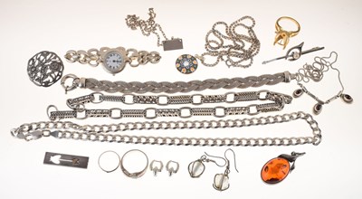 Lot 200 - Assorted silver and white metal jewellery