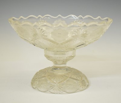 Lot 488 - Irish type glass centrepiece