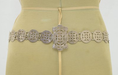 Lot 218 - Edward VII silver belt