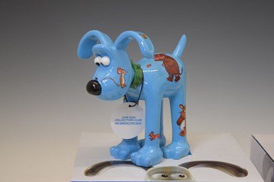 Lot 424 - Aardman/Wallace and Gromit - 'Gromit Unleashed' figures