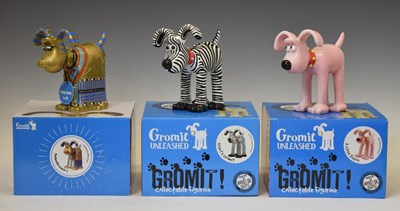 Lot 430 - Aardman/Wallace and Gromit - 'Gromit Unleashed' figures