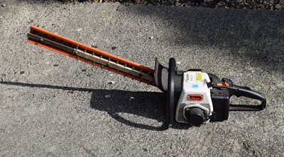 Lot 752 - Stihl HS60 AV petrol hedge trimmer or cutter