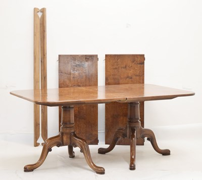 Lot 714 - Reproduction oak twin pillar extending dining table