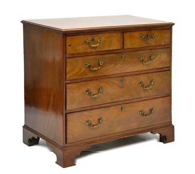 Lot 561 - Late George III mahogany chest of drawers