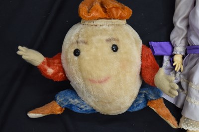 Lot 384 - Attributed to Steiff - Mohair Man from Mars or Humpty Dumpty