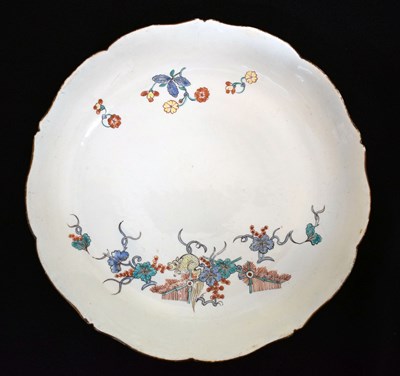 Lot 317 - Chantilly (attr.) porcelain scallop-edge dish, circa 1735-40