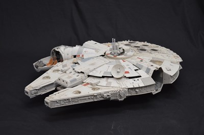 Lot 367 - Star Wars - Large 'Millennium Falcon' playset and a large quantity of action figures