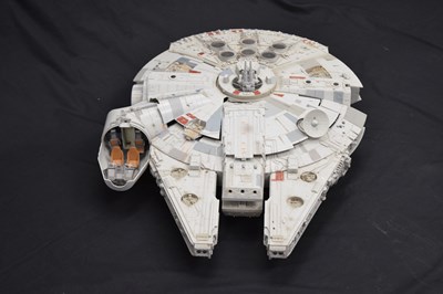 Lot 367 - Star Wars - Large 'Millennium Falcon' playset and a large quantity of action figures