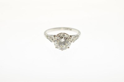 Lot 4 - Platinum and diamond solitaire ring