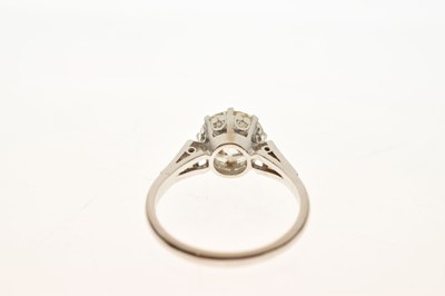 Lot 4 - Platinum and diamond solitaire ring