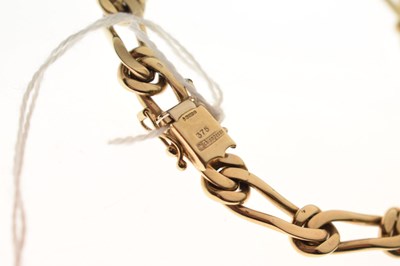Lot 119 - Chiampesan Italian 9ct gold curb link bracelet