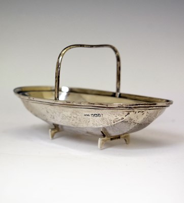 Lot 94 - George V silver novelty bonbon dish or table salt in the form of a Sussex trug