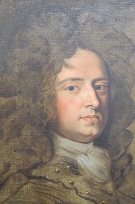 Lot 397 - Circle of Sir Godfrey Kneller, (1646-1723) - Oil on canvas – Portrait of a gentleman