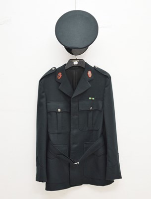 Lot 348 - Late 20th century Royal Ulster Constabulary uniform jacket and cap