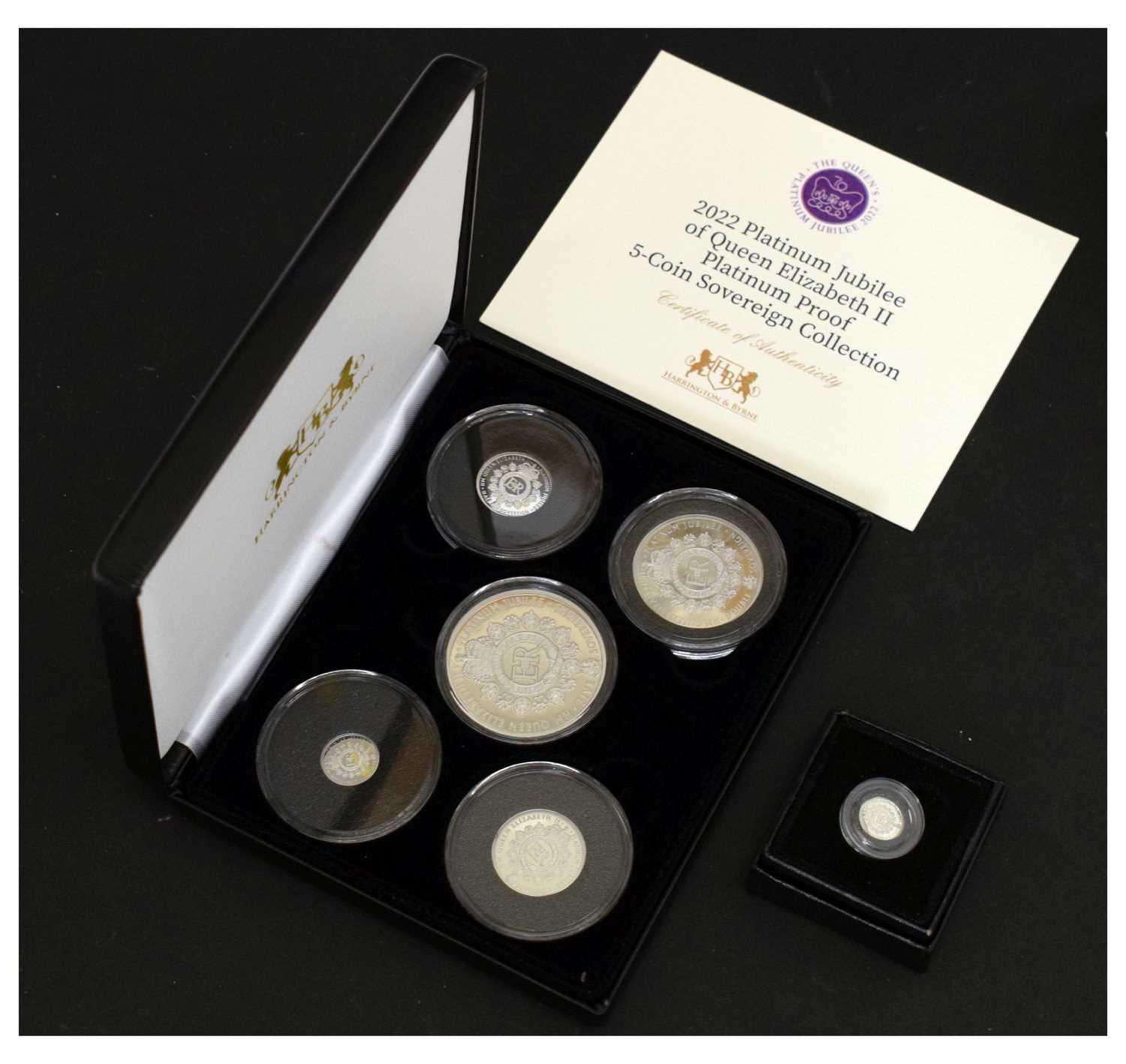 Lot 291 - Harrington & Byrne '2022 Platinum Jubilee Platinum 5-Coin Sovereign Collection'