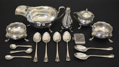 Lot 222 - Quantity of small silver to include a George V silver sauce boat, etc