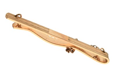 Lot 132 - 9ct front and back tie clip