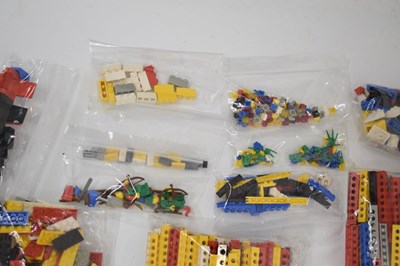 Lot 449 - Quantity of loose Lego