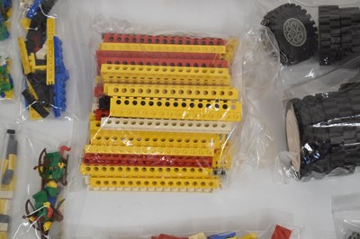 Lot 449 - Quantity of loose Lego