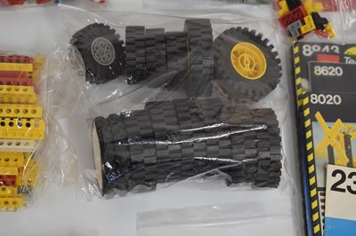Lot 449 - Quantity of loose Lego